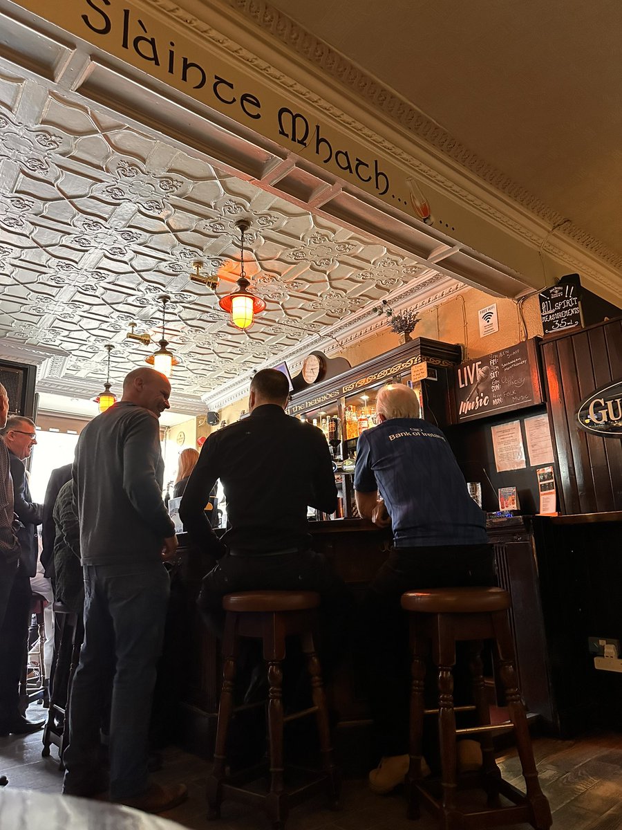 Friday afternoon beers with an old friend in an old pub