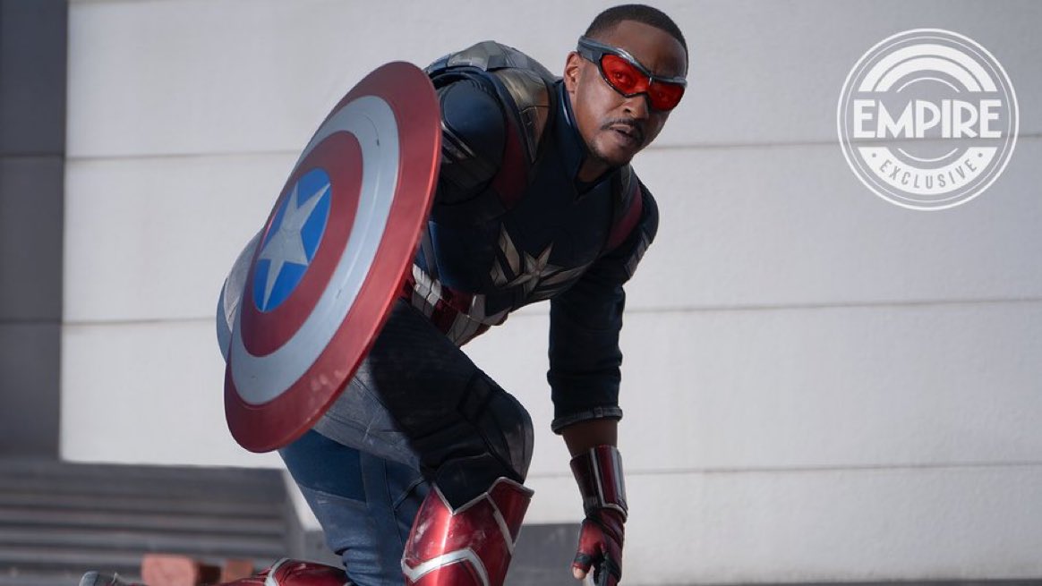 Better look at Sam Wilson's Captain America suit #CaptainAmericaBraveNewWorld