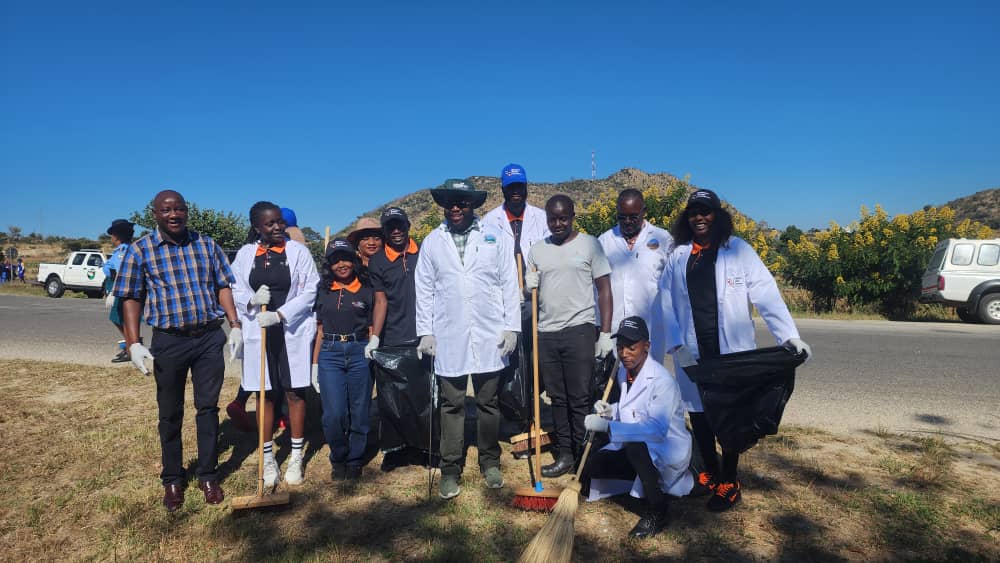 #ZGCManicaland team in partnership with EMA & City of Mutare held a cleanup at Mutare Teacher's College. With Hon Misheck Mugadza & Secretary for Provincial Affairs, Mr. Maronge, as guests, the commission commend all stakeholders for their commitment to cleaner communities. #zgc