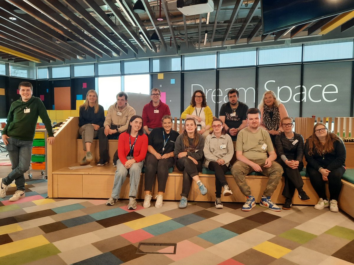 A huge thank you to the team in @MS_eduIRL for the most amazing workshop today. We loved the session in your fabulous #MSDreamSpace & getting the VIP tour of the building. @Microsoft @SchoolofEdTCD @tcddublin @joamorri @coreyhughesICT @msajolliffe @DevittMarie @BarbaraRingwoo1