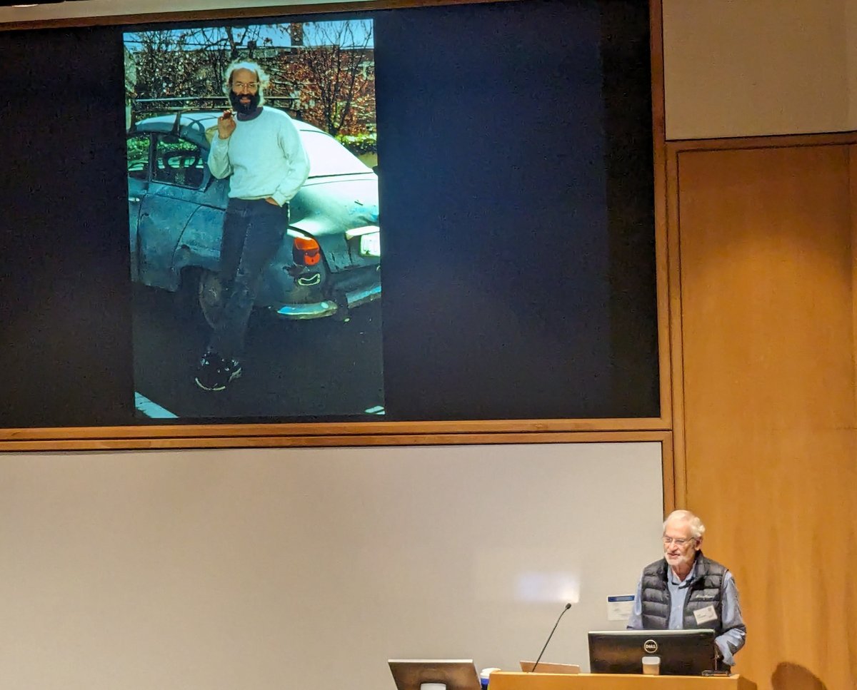 “Whenever I talked to Hal about science, I’d always come away energized. I know he would be thrilled to hear about the work that our speakers are going to talk about today.” - Dr. Bob Eisenman’s introduction to the 25th @FredHutch @WeintraubAward Symposium