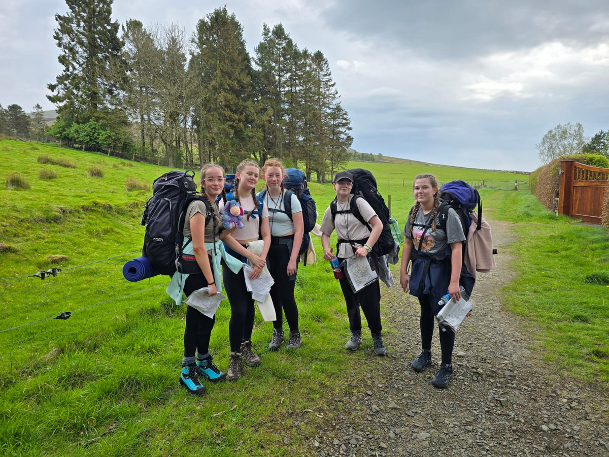 StMoDofE tweet media