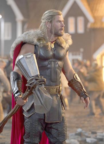 @DanBoyWonder I will say tho, thor's viking suit was way better than his iw one