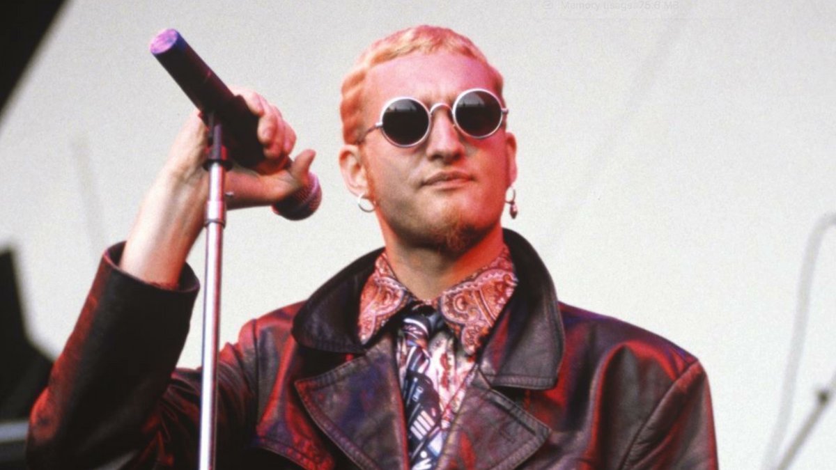 Alice in Chains Singer Layne Staley’s Death, Explained #movieswithfriendz #losangles #moviefone #moviemania #movienight #usar #cinemanews #cinemaupdate #uk #filmmakers #canada #ireland -
For Detail 👉 dev-taylorswiftsong.pantheonsite.io/2024/05/03/ali…👈