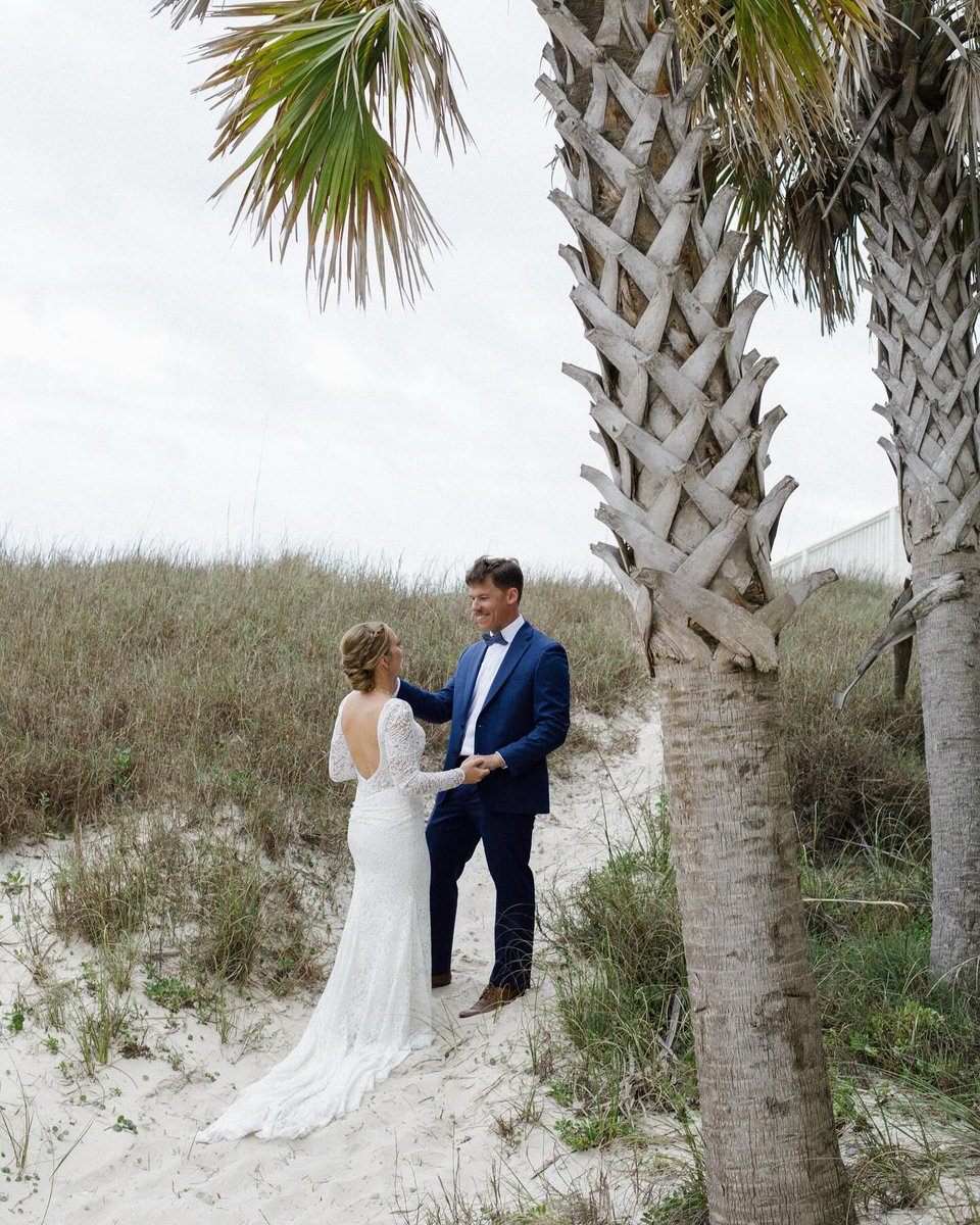 Make your #weddingday unforgettable with a custom suit by Michael Strahan™. Tailored to perfection for the #groom who values style and sophistication. Learn more at @menswearhouse l8r.it/Y1Sn 📷: papillonpeople_ @shelbycrummer