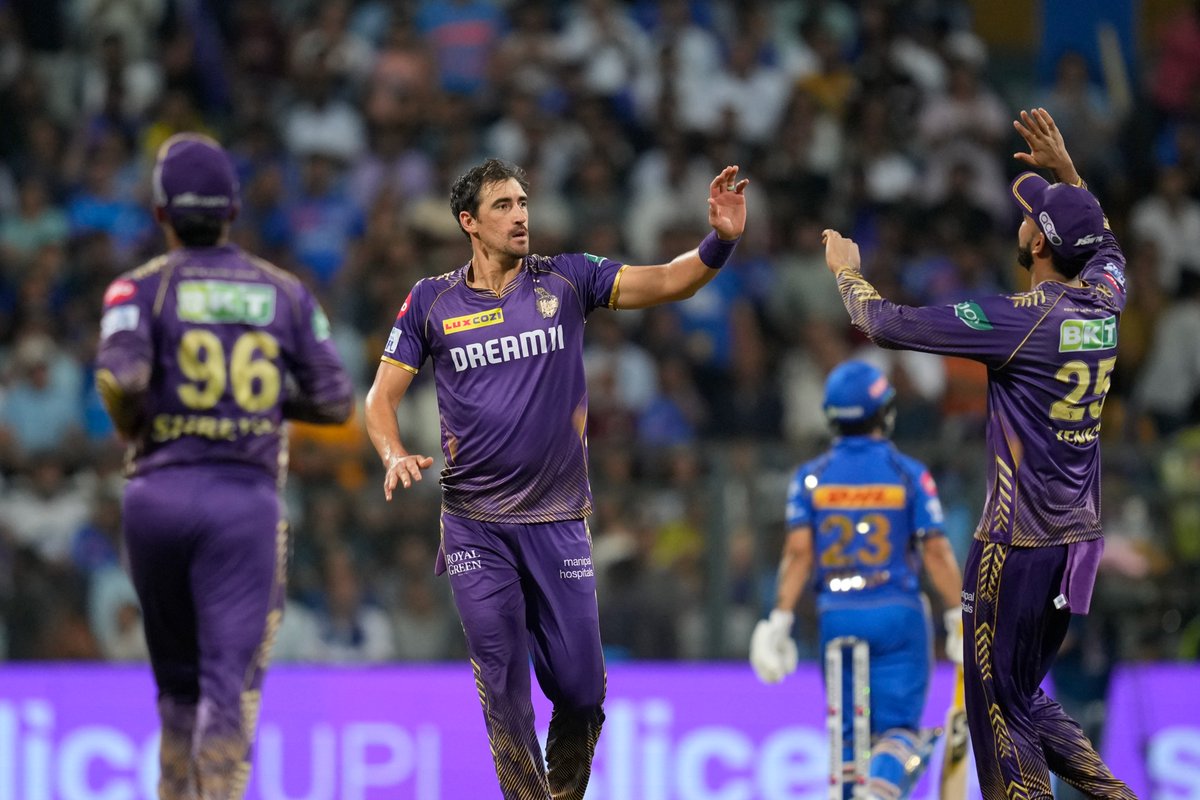 Three early wickets for Kolkata inside the powerplay MI: 46/3 after six overs @NewIndianXpress #MIvsKKR
