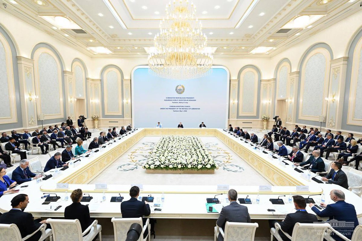 During the Second Plenary Session of the Foreign Investors Council today, @president_uz highlighted that all conditions are being created to run a successful business in #Uzbekistan. Open and effective dialogue between @GOVuz and investors remain a critical factor for fostering…