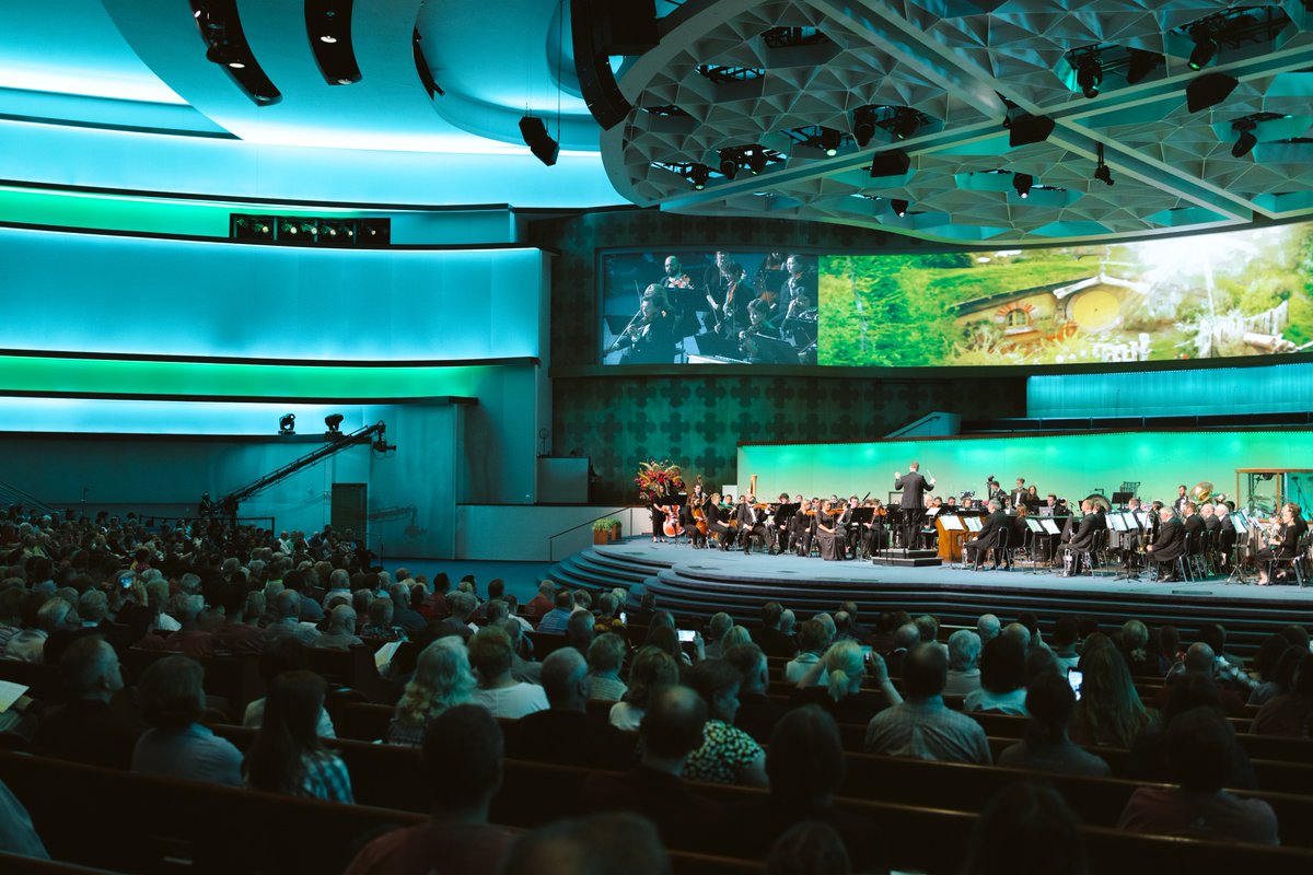 This Sunday is packed with family fun at First Dallas! Invite a friend and join us for Spring Fest at 4:30pm and our First Dallas Orchestra Concert, “Legendary Stories” at 6:30pm in the Worship Center. There’s something for everyone! 🎉