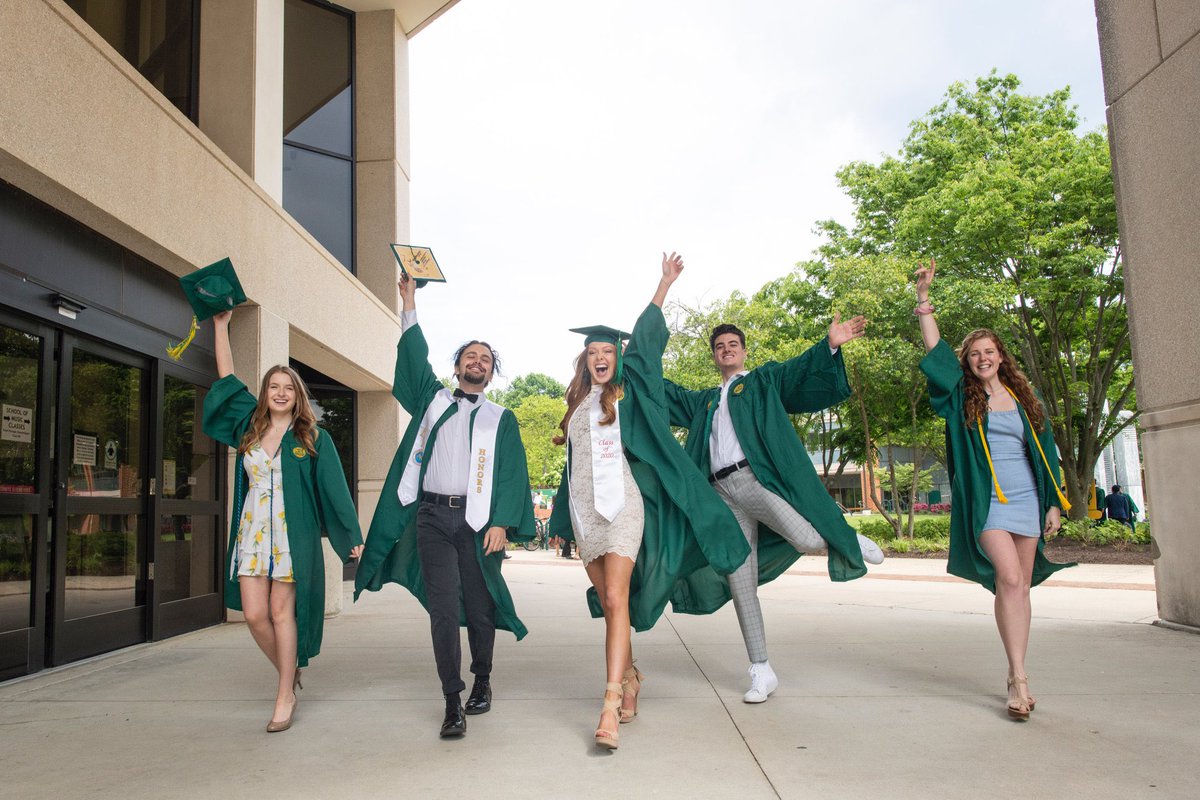 We are just a few days away from our 2024 Spring Commencement. 🎓

Spring Commencement will take place May 9, 2024, at 10 am at @eaglebankarena. The @Costello_Biz Degree Celebration will take place of May 11, 2024 at 6 pm. 

gmu.edu/graduation 

#MasonGrad #MasonGrad2024