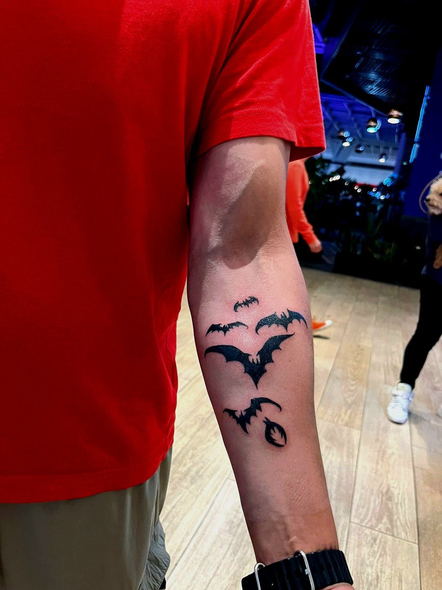 Soy la venganza 🦇 #tatto #batman #EDDIEMUNSON #StrangerThings