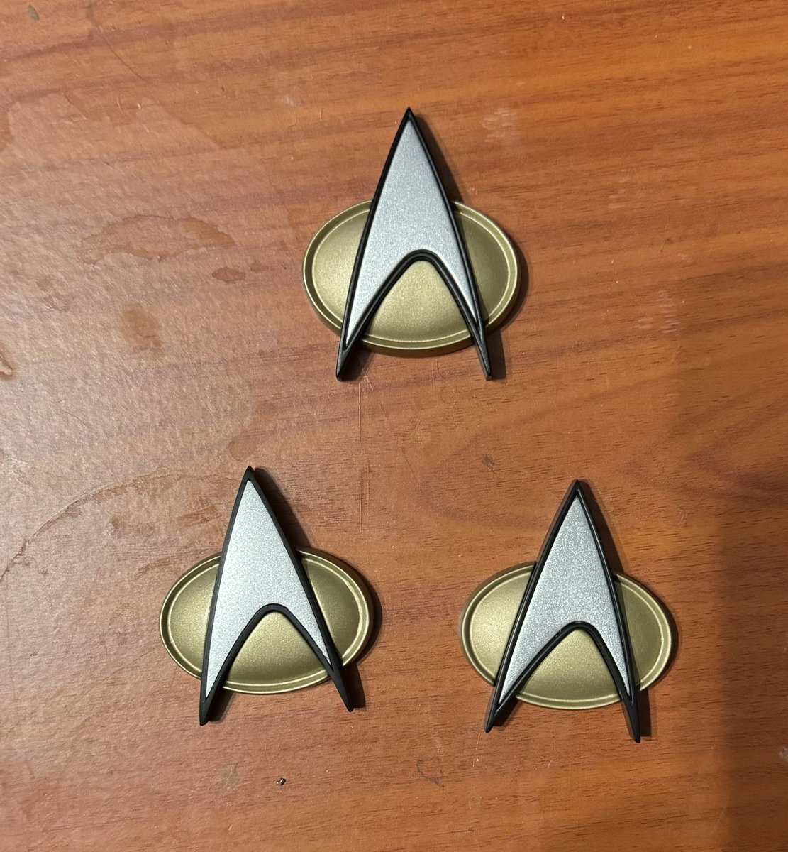 A trio of TNG Commbadges. 🖖🏻