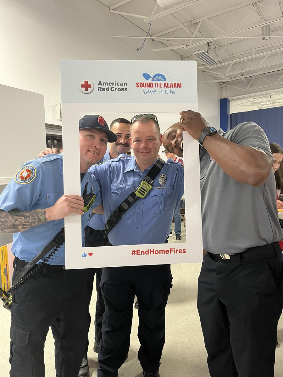 We are getting ready to go out to install free smoke alarms in the Far Eastside neighborhood of Indianapolis! Our volunteers, staff and partners are receiving important training before heading out to Sound the Alarm! #EndHomeFires