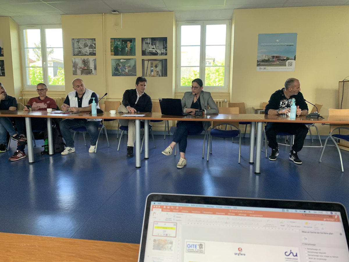 Journée d’échanges très constructifs sur le thème de la filière trauma sévère entre référents de trauma center niveau 1 @CHUClermontFd - membre de <a href="/Urg_Ara/">Urg'Ara</a> et les représentants SAMU - SMUR - <a href="/Pompiers03/">POMPIERS 03 - SDIS de l’Allier</a> des <a href="/CHMOULINSYZEURE/">Centre Hospitalier de Moulins-Yzeure</a> et du CH de <a href="/VilleDeVichy/">Ville de Vichy</a>. <a href="/LJainsky/">Laure Jainsky</a> <a href="/TobiasGauss/">Tobias Gauss</a>