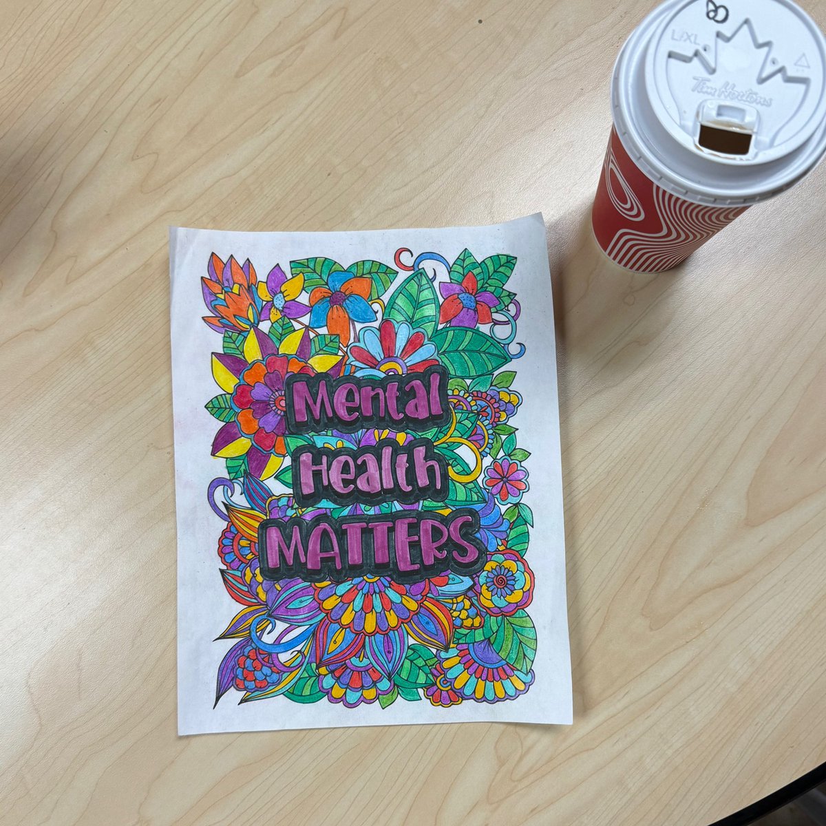 Happy Weekend everyone! 🤗💖 I have been colouring, on Twitter and drinking coffee… Here is one of my completed art pieces… It is “Mental Health Matters.” 🤗💖

みなさん、良い週末を！🤗💖…