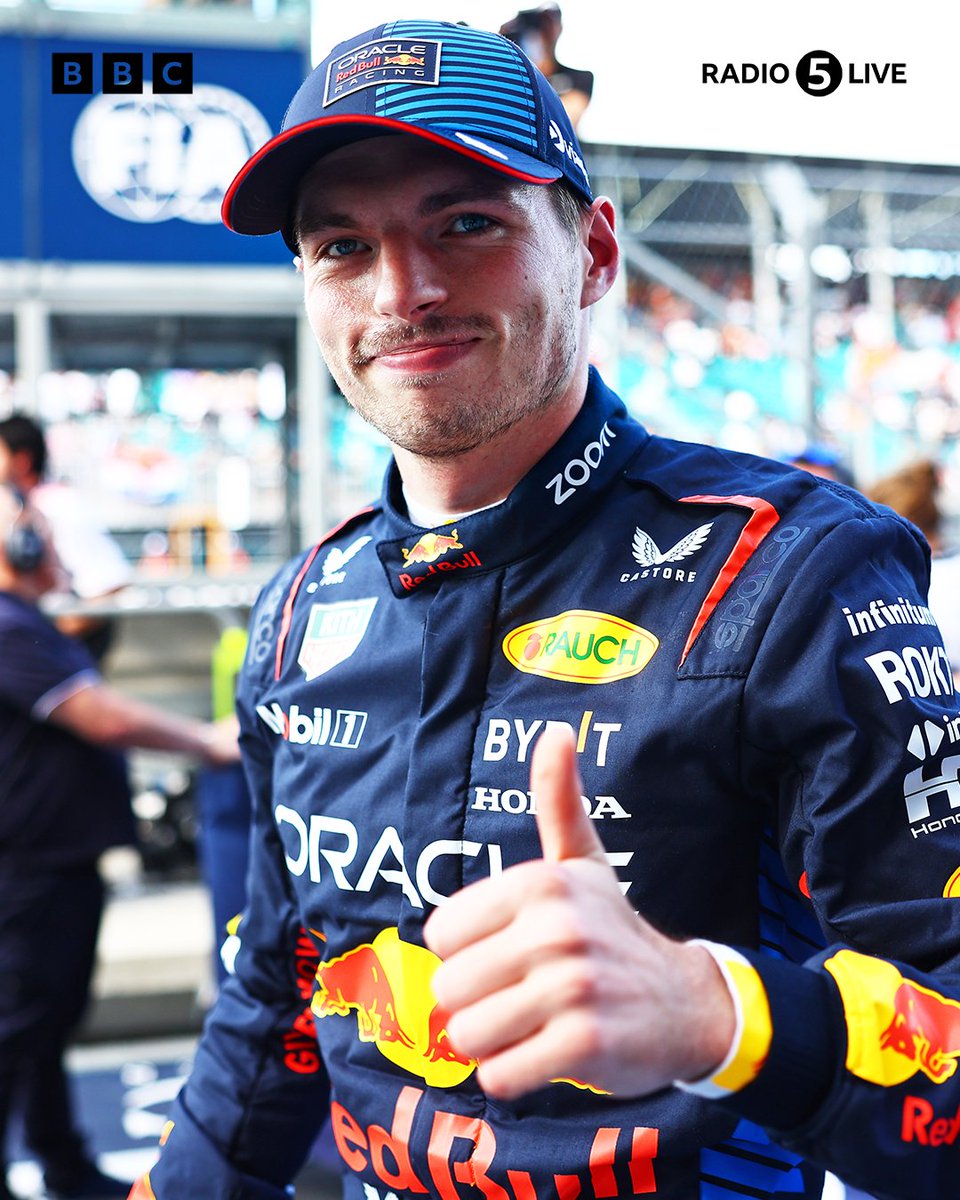 🏎️ Max Verstappen secures pole position for the #MiamiGP sprint race! 😮 Both George Russell and Lewis Hamilton failed to make the top 10. Listen to our preview of the weekend on the F1: Chequered Flag podcast 👉 bbc.co.uk/sounds/play/p0… #BBCF1
