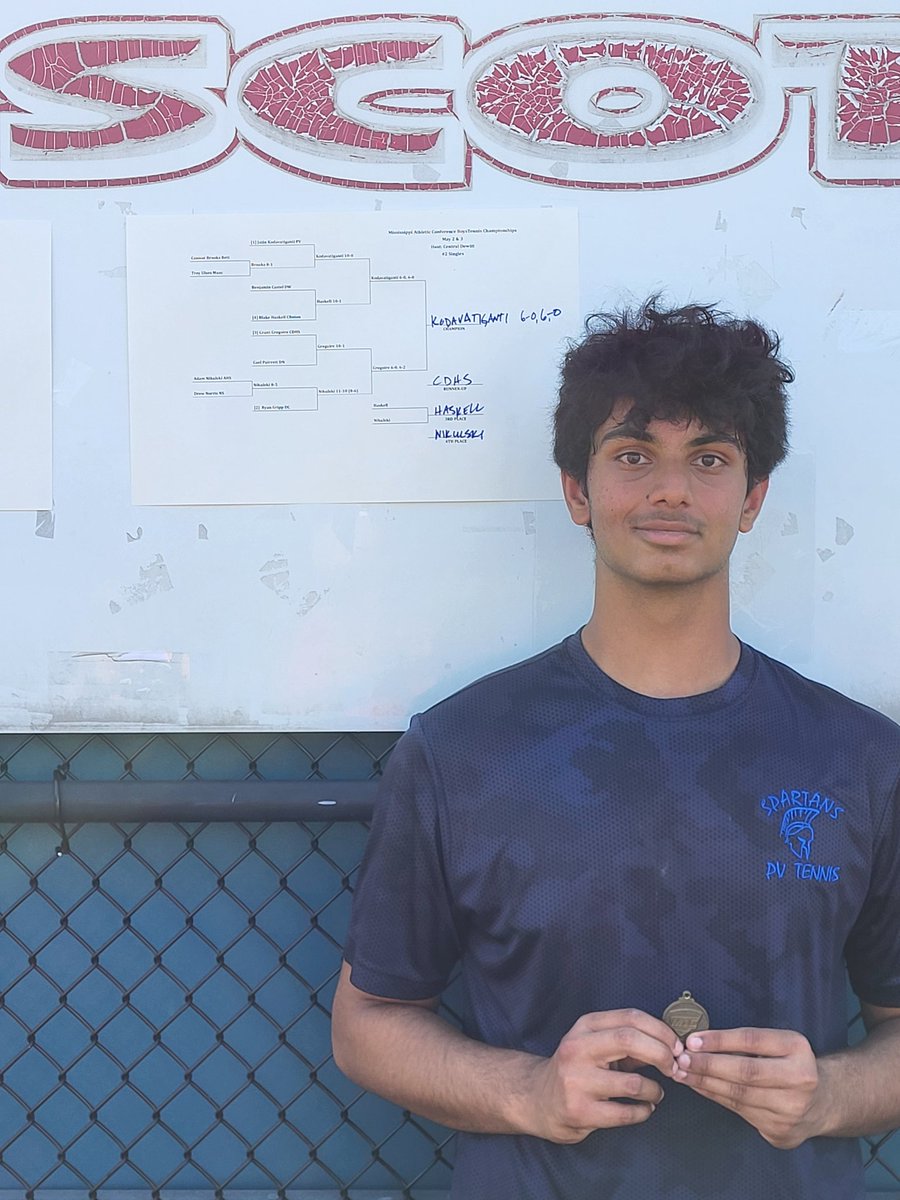 Another team point for the Spartans! Jatin Kodavatiganti with a FABULOUS 6-0,6-0 for the 🥇! Congratulations Jatin! #SpartanNation