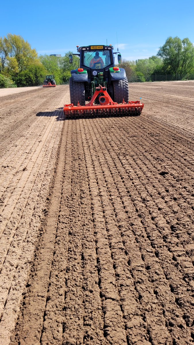 Sorry for no updates for a while. I've been very busy, loads happening. Day 11 to day 18.... all drains finished cutting out, pipe in/gravel/topped with sand. 300 tonnes of sand applied and some hot tubs dug 🤦‍♂️(very wet areas, could be a spring). Sand power harrowed in.