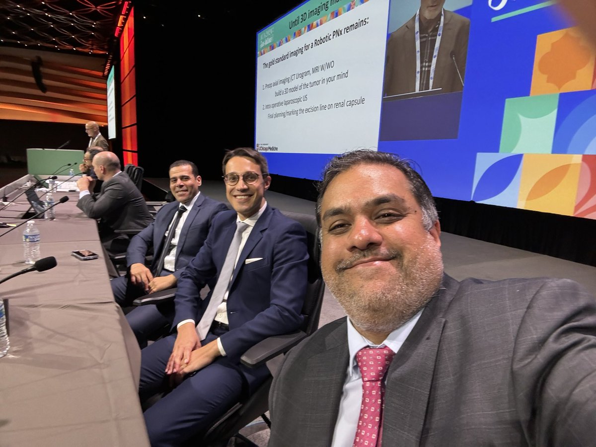Plenary debate at #AUA24 we are friendly until the highly or volatile topic of 3D models arises. Then all bets are off! @KidneyCancerDoc @AlbertoMartini_ @aghazimd Arieh Shalhav @MountsinaiUro