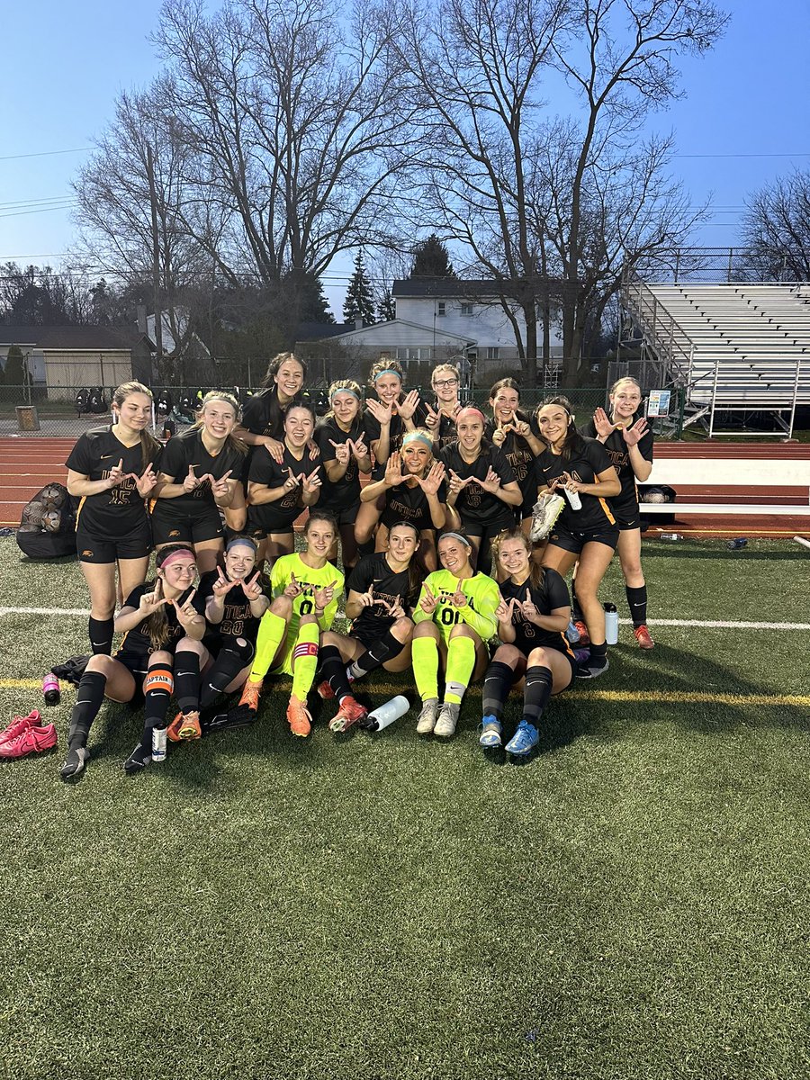 Game Day! Utica vs Lanse Creuse! 6:30 at the Swine! Go Chiefs!