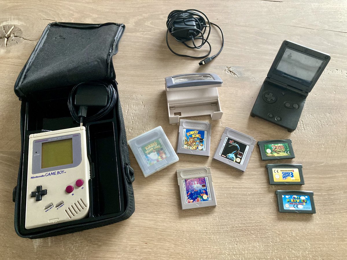 @gmecoinsol EVERYTHING ON THE GAMEBOY!!!
Apologies, excitement got the better of me… 👇