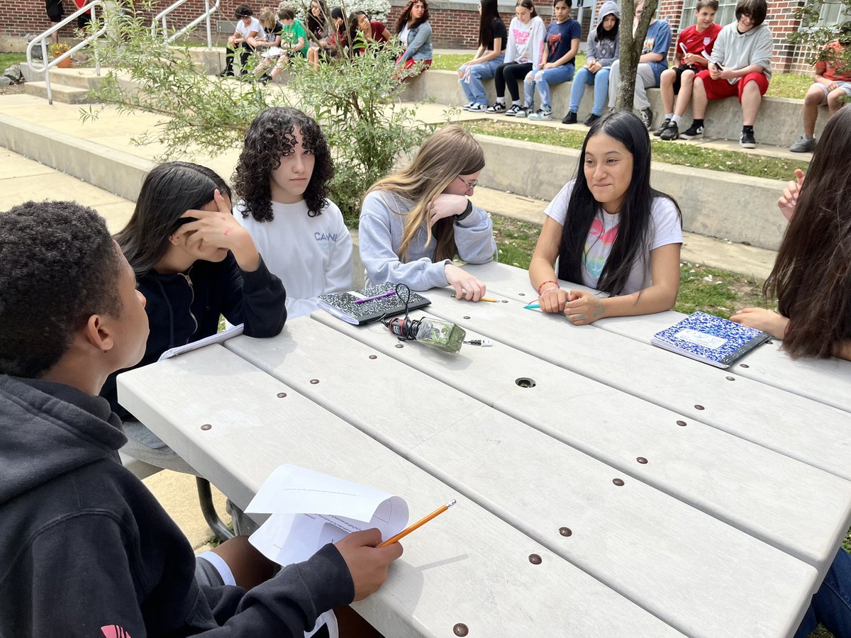 SCIENCE ENGAGEMENT…. MJHS 7th graders from Ms. Ellis’ and Mr. Garner’s science classes exploring photosynthesis. Students measured CO2 levels in sunlight and darkness to determine that plants are able to produce their own food and release oxygen into the atmosphere.