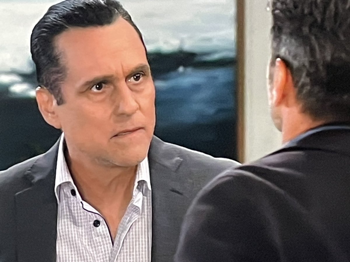 I admit, another round of Sonny off his meds taking up this show didn't appeal BUT... I can already see how gut wrentching heartbreaking and good acting we're all about to see for the next few months👏❤️✔️ #GH #Carson @ABCPublicity @MauriceBenard @lldubs