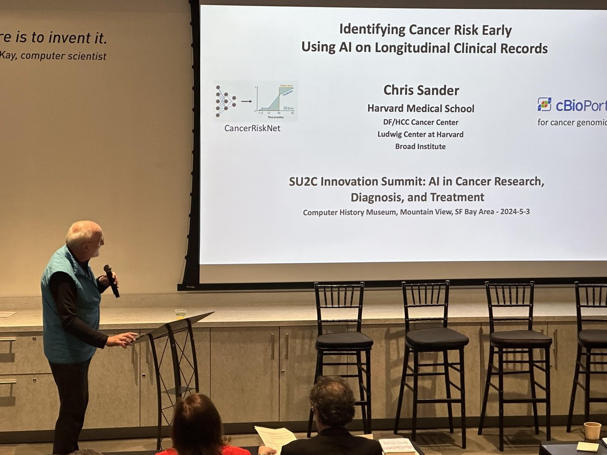 The final session, about medical records in algorithms, is beginning with a talk from @SU2C- @Lustgartenfdn PCC AI Team Leader Dr. Chris Sander of @Harvard about using deep learning algorithms to predict the risk of #pancreaticcancer. #StandUpToCancer #SU2CAIInnovationSummit