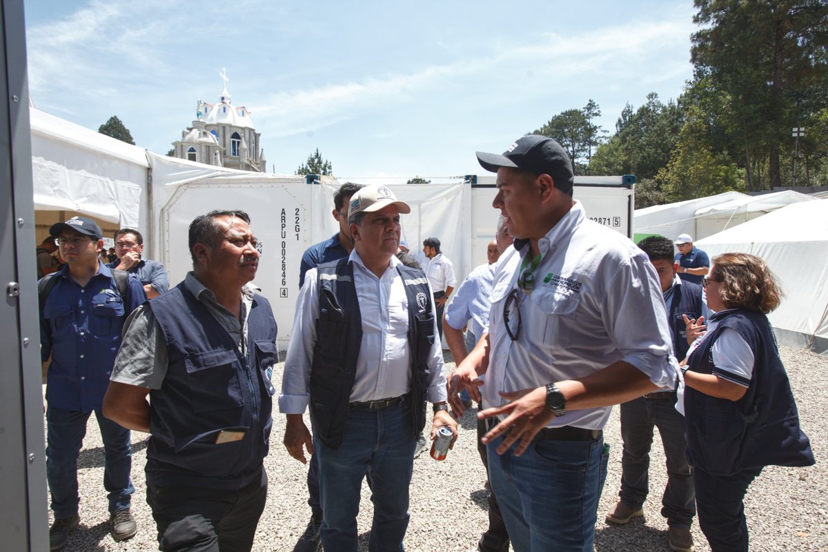 La lucha contra la desnutrición requiere de esfuerzos conjuntos por el bienestar de la población. Ante ello, se inauguró el segundo Campamento de Nutrimóviles. #GuatemalaSaleAdelante