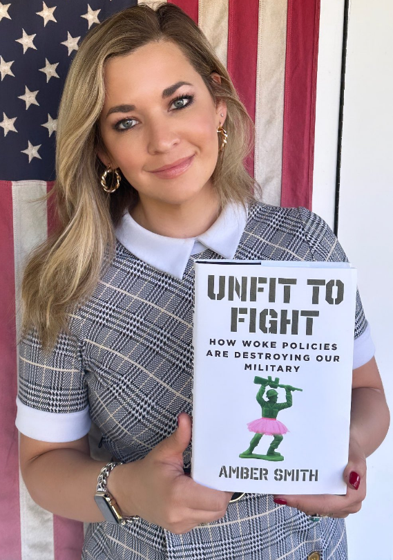 🚨 The @MorganOrtagus Show Sunday 11am ET @SiriusXMPatriot The beautiful @elizabethpipko and her book is 'APPROVED' by 'the movie star' @KatiePavlich ... former US Army helicopter pilot @AmberSmithUSA BUY 📚 'UNFIT TO FIGHT' amazon.com/Unfit-Fight-Po…