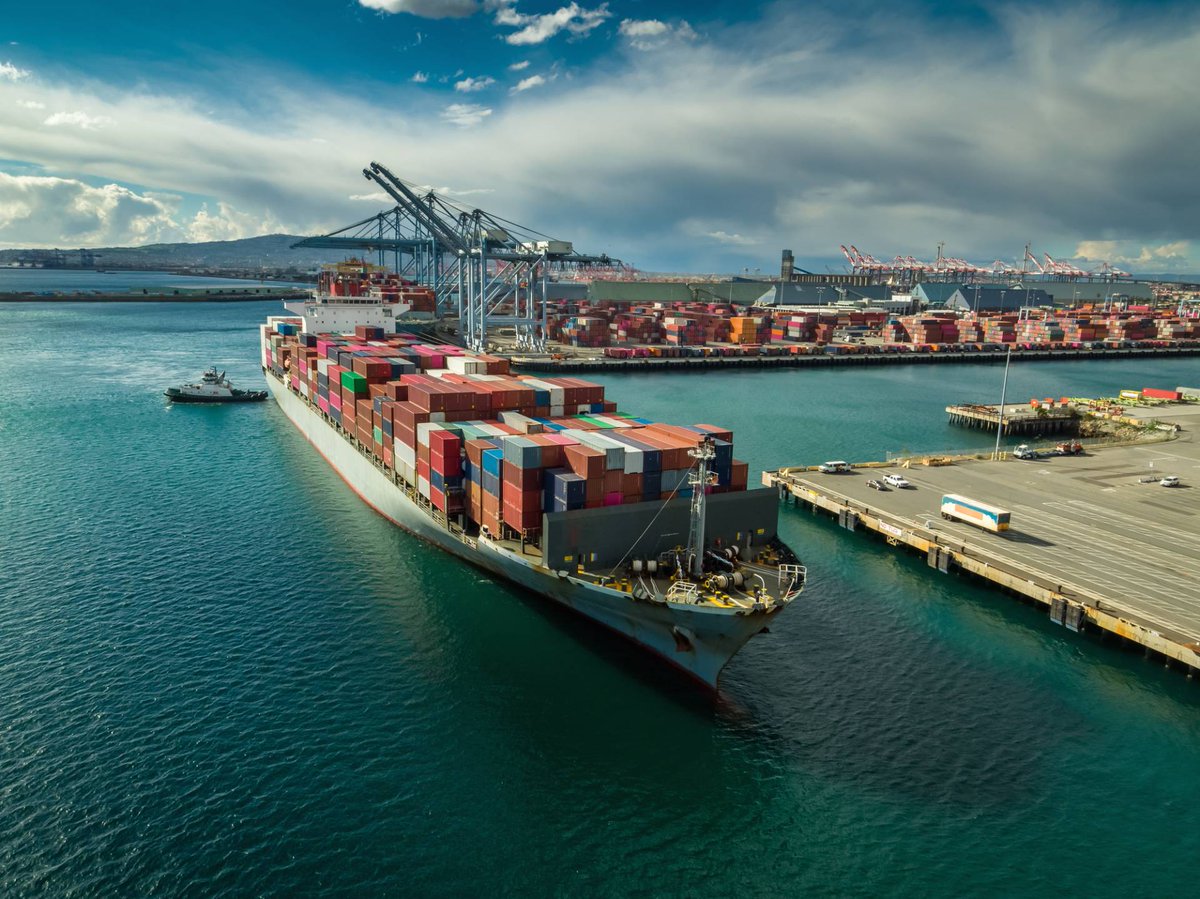 Calling all Port Operators! Act now and seize the opportunity with EPA's Clean Ports Program before the May 28th deadline! We're committed to enhancing your proposal by providing essential guidance. orangeev.com/clean-ports-gr…