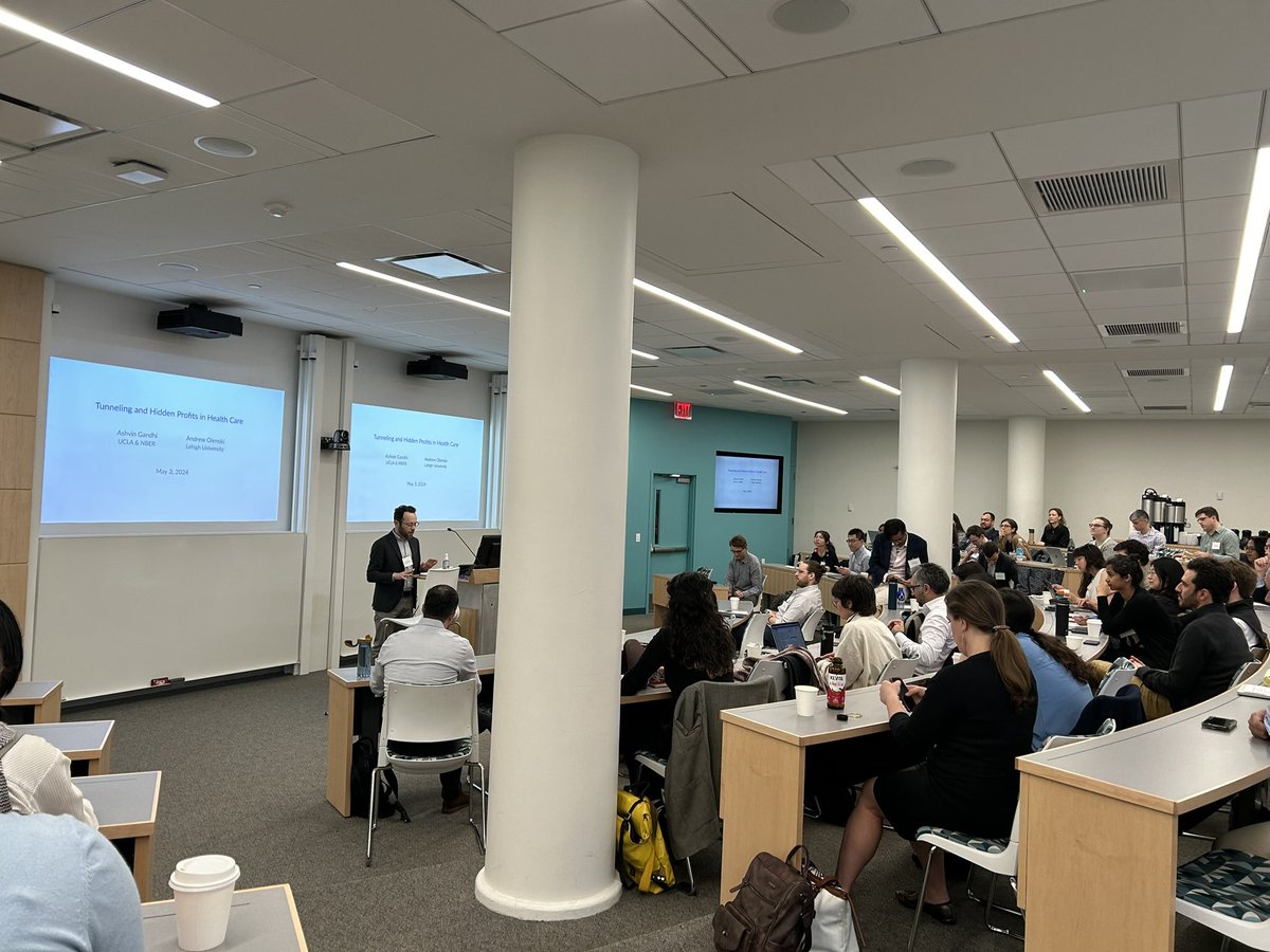 A great day filled with high-quality presentations and thoughtful, engaging discussions at today's 2nd Annual Health Economics Day at @NYU Stern. Congratulations and thanks to the organizers Amelia Bond, Sunita Desai, Michael Dickstein, @asacarny and @LaurawherryR.