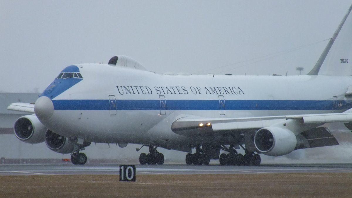An E-4B turning onto taxiway Papa after returning from Robins AFB
•
•
✈Aircraft: Boeing 747-200 E-4B
🛩Registration: 73-1676 #ADFEB3
💺Operator: United States Air Force
📅Age: 50 Years
🛫Route: KWRB-KOFF
#️⃣ Callsign: N/A
⏳Flight time: 2:17
📷Date: December 26, 2023