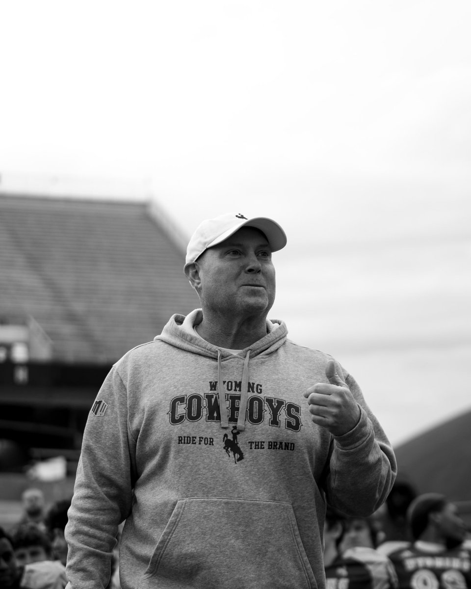wyo_football's tweet photo. A Day with Jay. 

From @By_RyanThorburn after a day with the head ball coach @JaySawvel >> https://t.co/c0P6tWUJ8k https://t.co/jMZu9A2bP1