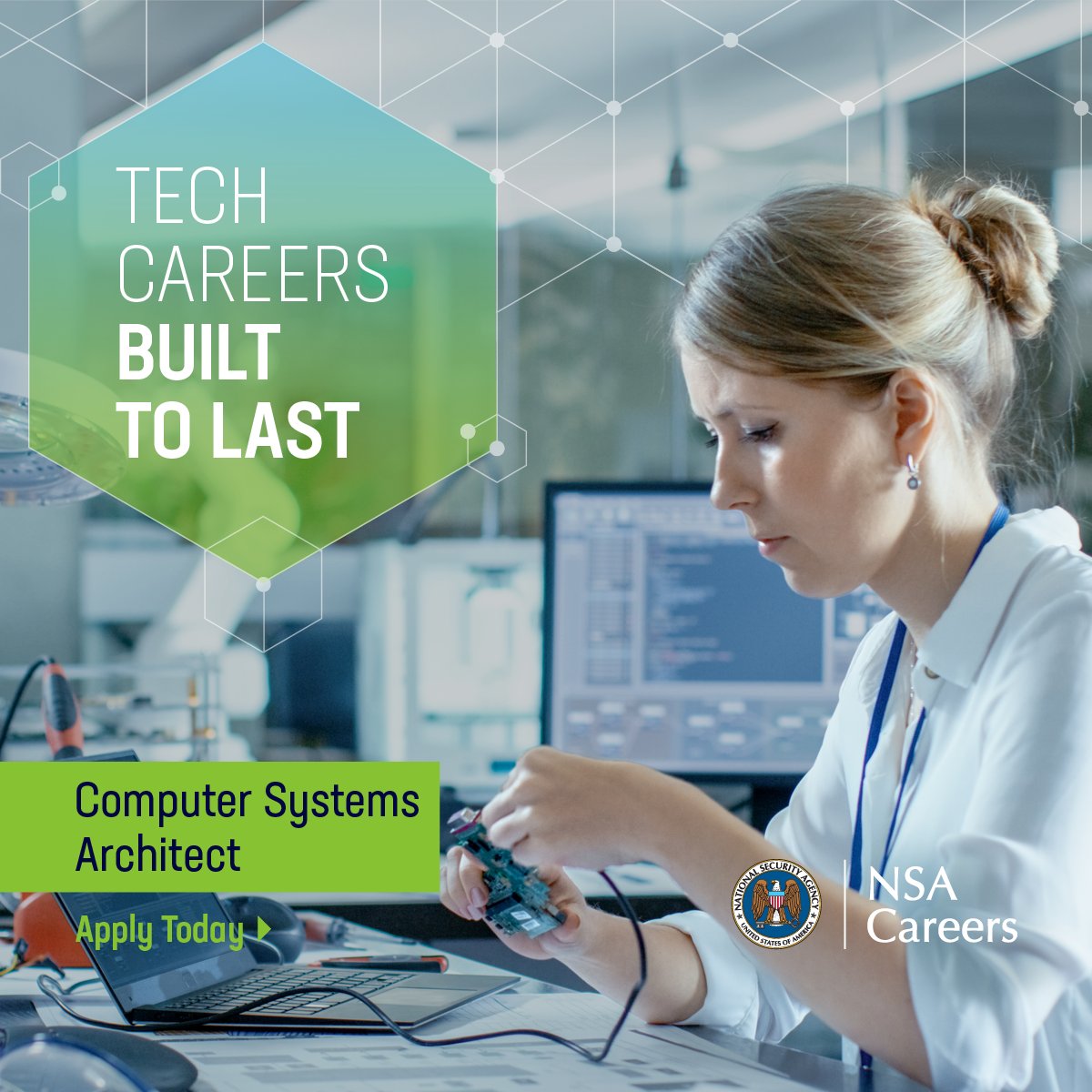 Use your systems administration, network protocol, programming or scripting experience to drive IT projects at NSA. Apply now to become a #computersystemsarchitect. bit.ly/4b1YvcC #techcareers