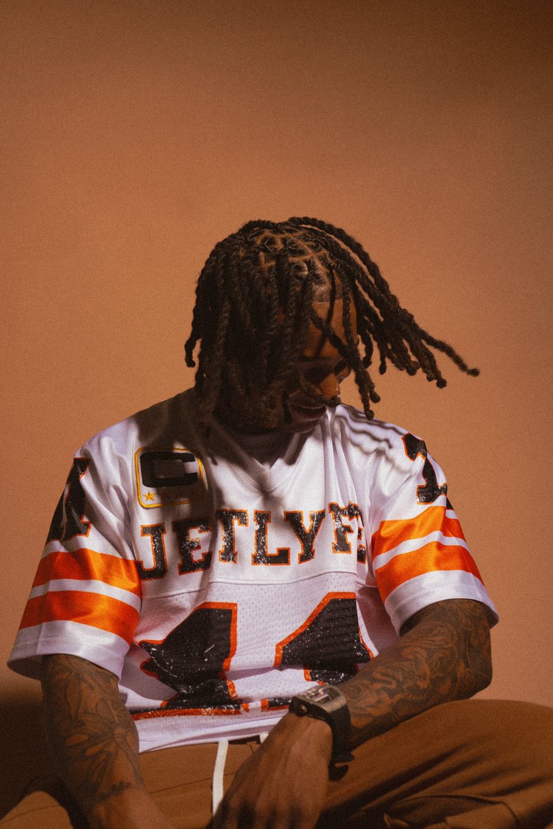 MEN IN MAY: KC

PART 1 

BROWN

photographer: <a href="/kaylaquinae/">🦂</a> 
creative director: <a href="/_kaiawill/">KAIA🫶🏽</a>
model: <a href="/turnmeupkc/">Turn Me Up KC 💫</a>