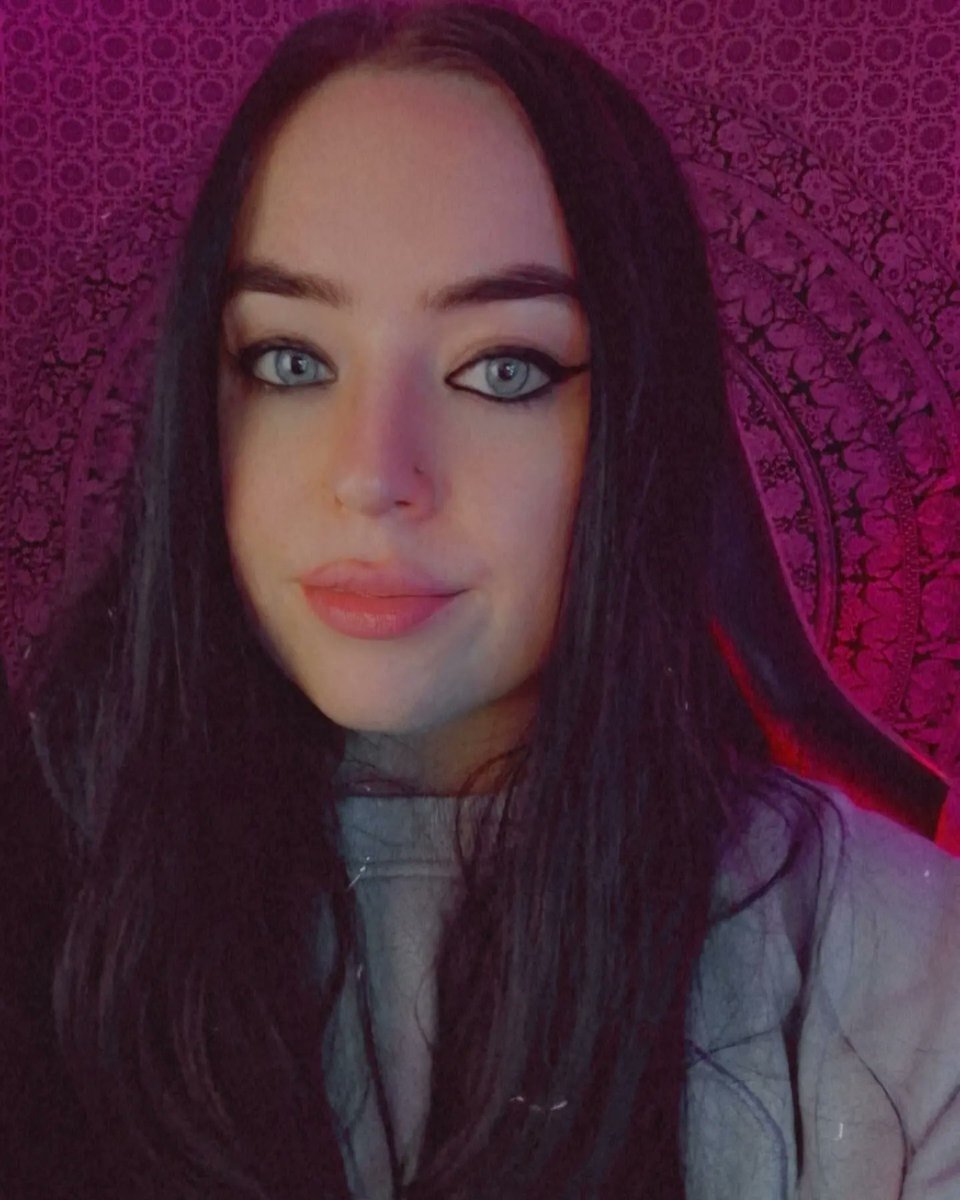 xAvrusa's tweet photo. I did a thing 🥰 https://t.co/f7VAFpjXiI