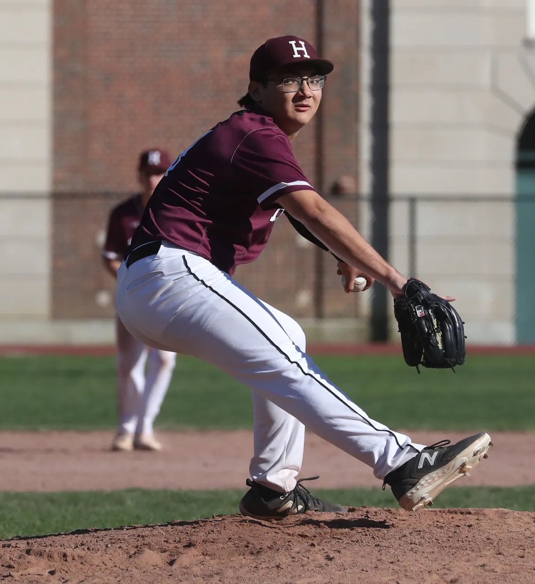 GAME DAY!!

🆚: Rye
⏰: 4:30 PM
📍: Disbrow Park

Keni Franck is on the mound for the Huskies!
#HuskyPride