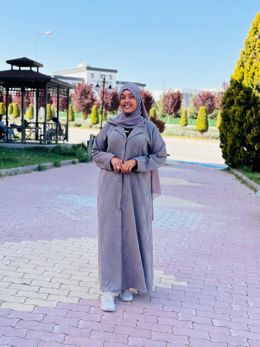 ina_aweys's tweet photo. ﴿لَا تَحْزَنْ إِنَّ اللَّهَ مَعَنَا﴾ 🪐                                          

`` Ha Murgin Alle ayaa Nala Jiree `` https://t.co/OpqrjmRMZT