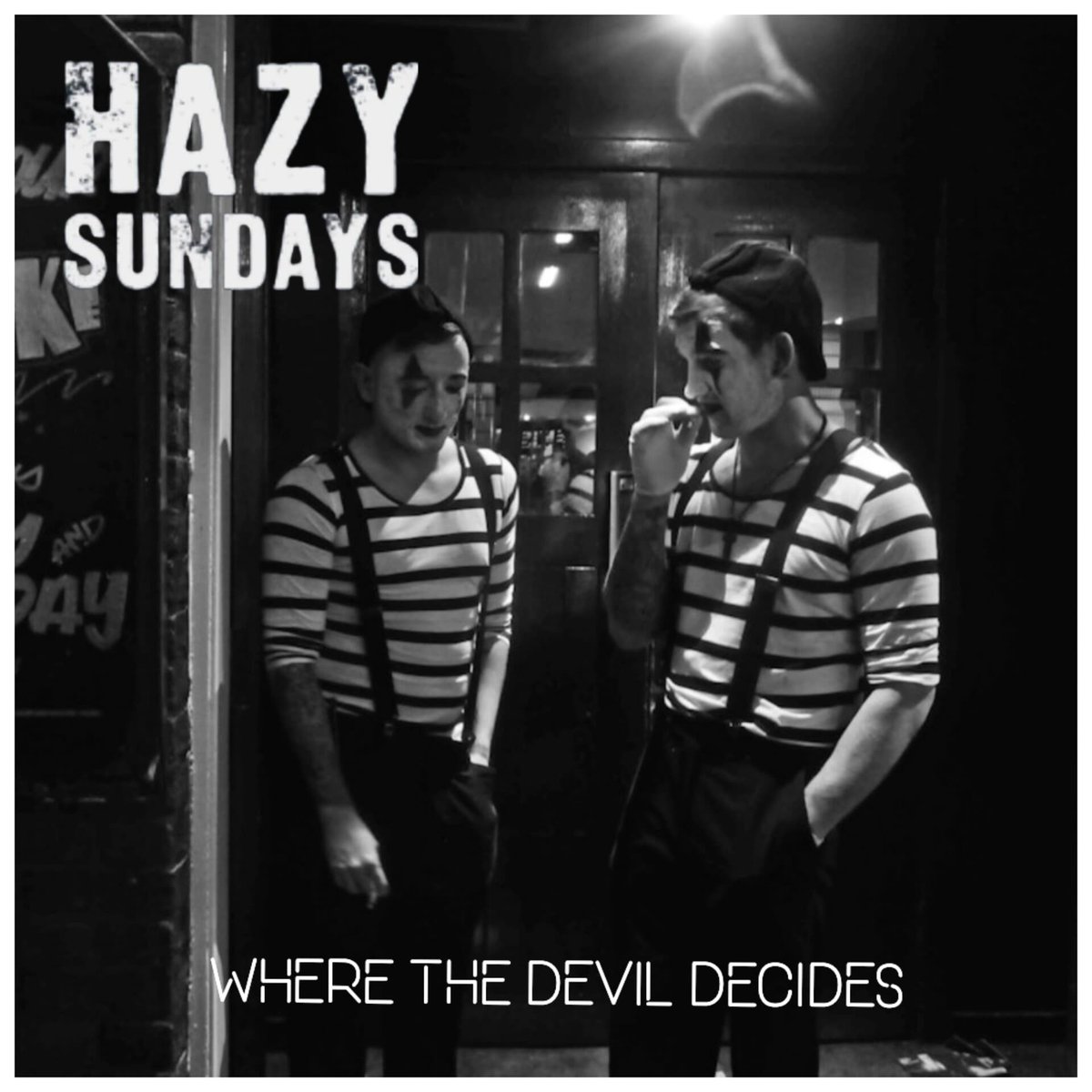 Huge thanks to everyone who has pre ordered our new EP on Cd the support has been amazing.🎶💚 Its available now from the link below. It features our new single 'where the devil decides' which is out next Friday ✊🏻hazysundays.bigcartel.com/product/give-m…