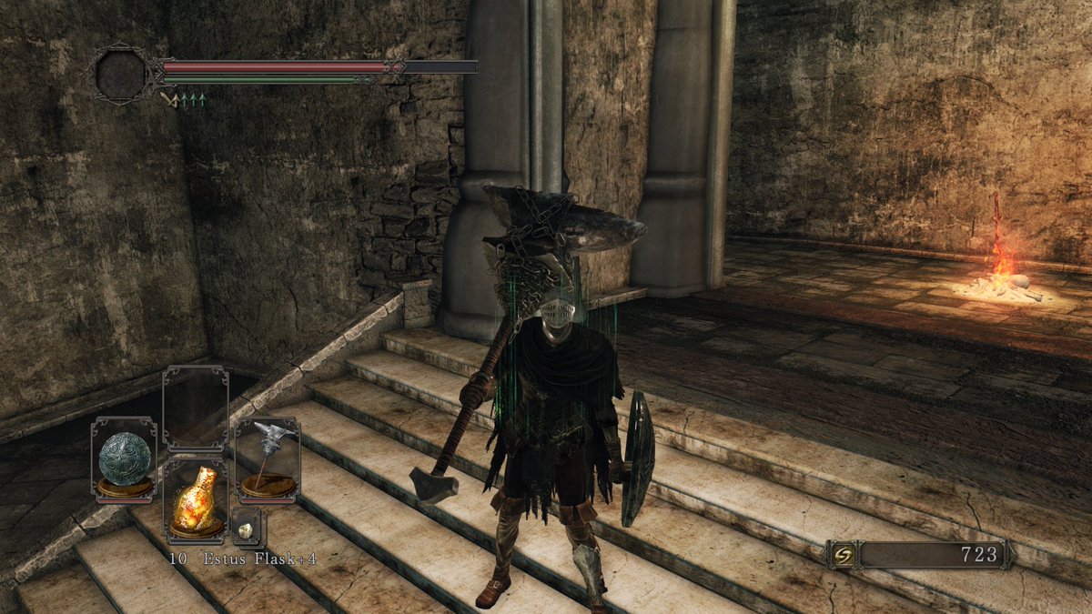 #DarkSouls2 

Behold Dark Souls 2, a game where you can wield an anvil on a stick.

Guess the difficulty isn't the only thing hardcore in this game.