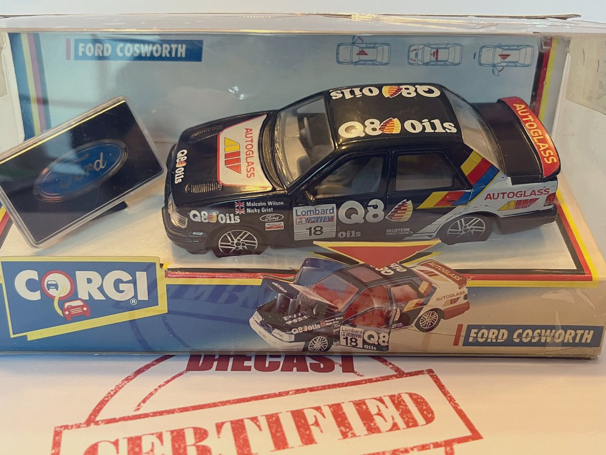 #FordFriday Early 90s Cosworths by Corgi. The silver one rarer. Casting later used for the “Spender” release @1967NightOwl @WeLoveDiecast @addict_car @LittleJohn_MD @PaulzSmith1 @thespafixer @Collectomaniac3 @marcus_t_ward @Cooldudehicks @Clark77Lee @addict_car @LittleJohn_MD