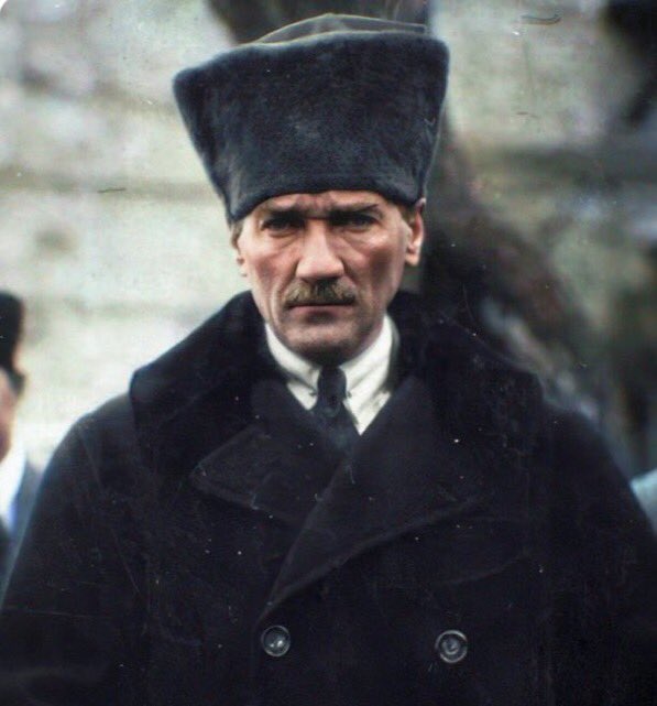 Türk’ün son Başbuğu Atatürk’tür ve konu tartışmaya kapalıdır