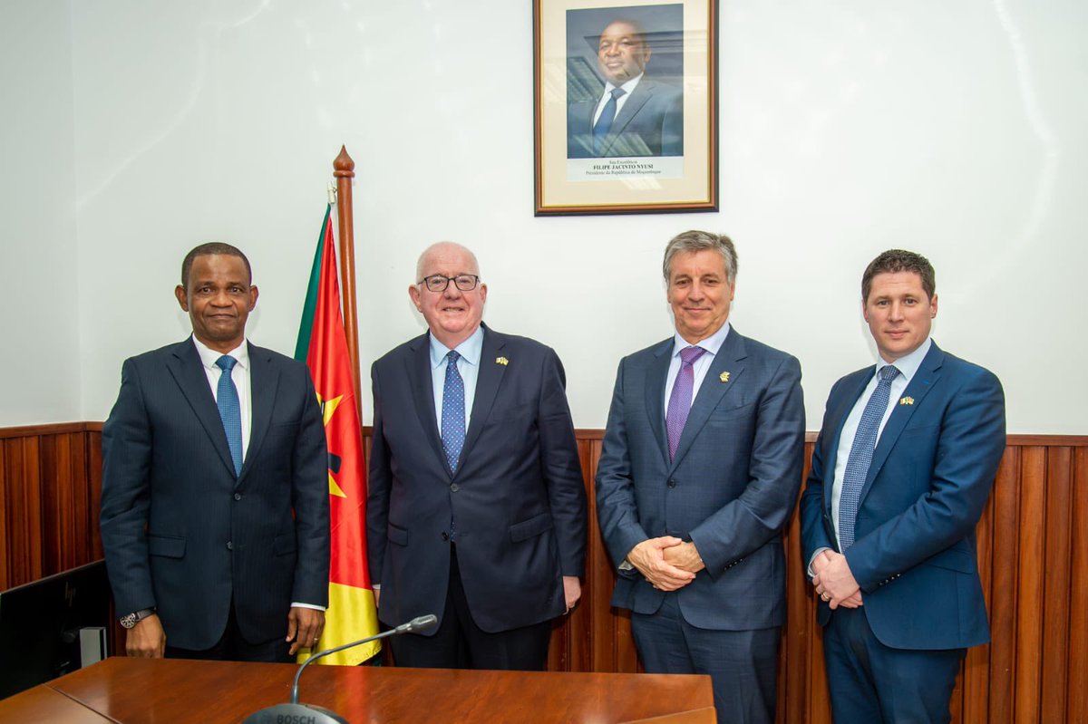 The JCFAD were delighted to meet with Vice Minister for Foreign Affairs & Cooperation, H.E. José Gonçalves in Maputo where they discussed the strengthening of 🇮🇪 & 🇲🇿 bilateral relationship.