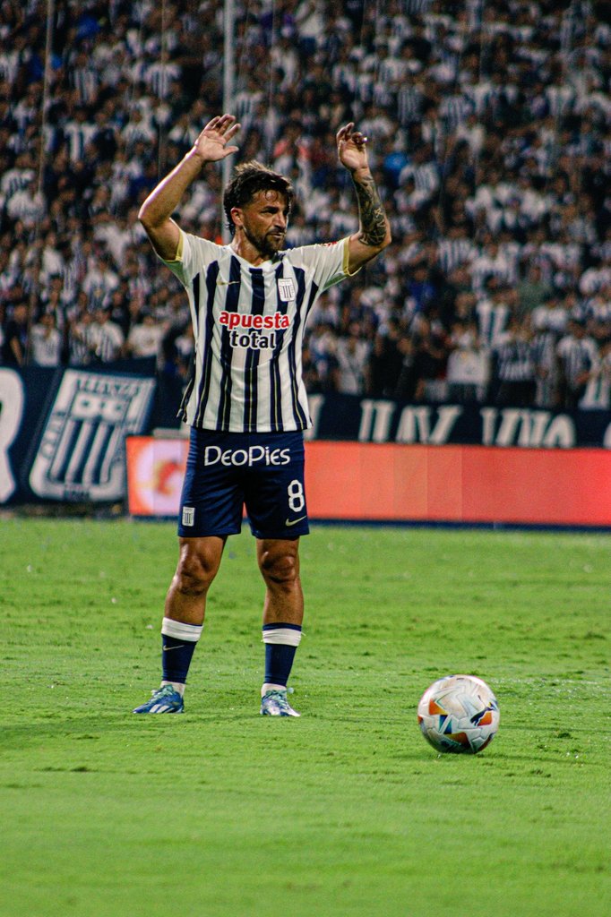 De no mediar ningún inconveniente, Gabriel Costa y Hernán Barcos será la dupla de ataque de hoy de Alianza Lima. 📷: @SebastianPC971 @ovacionweb