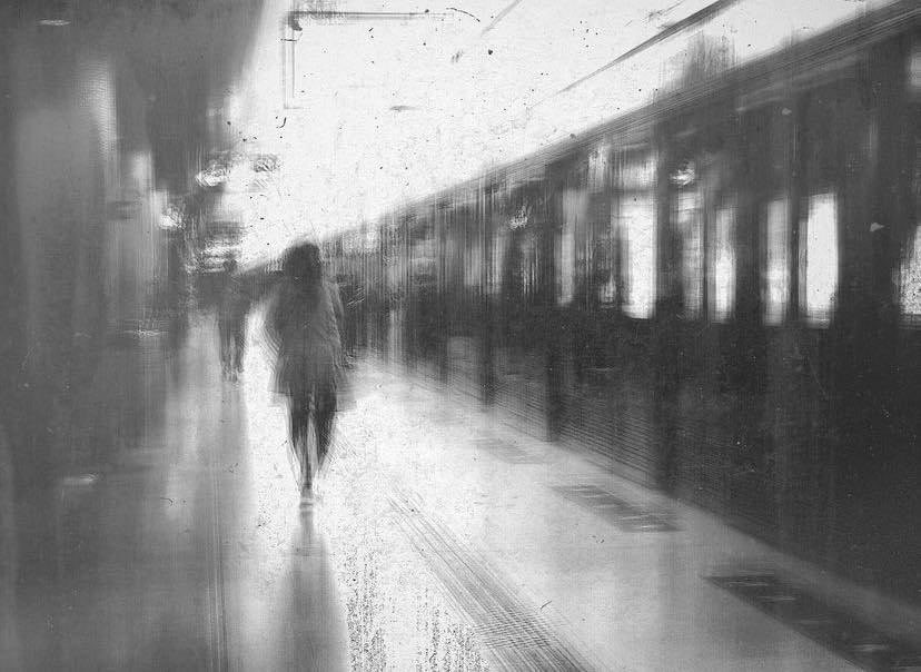 "We live in a fantasy world, 
a world of illusion. The great 
task in life is to find reality."

--  Iris Murdoch