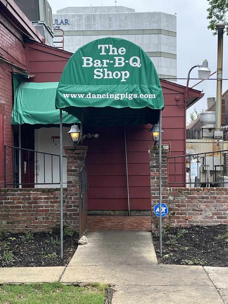 Had to trek to Memphis because there were no Nashville area Global Entry interview slots available. But, no worries. A stop at The Bar B Q Shop was worth the drive alone!