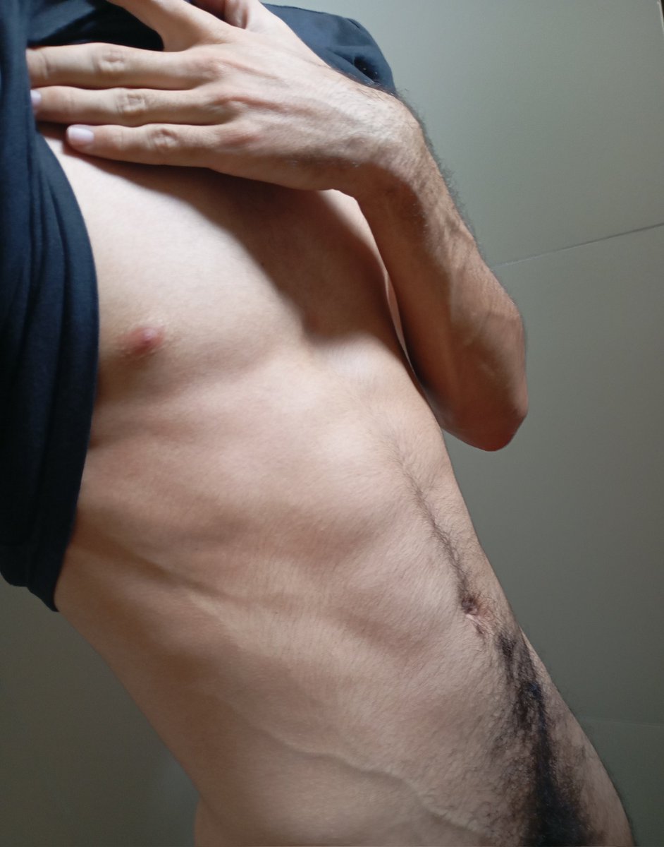 NovinhoHunter's tweet photo. Nós homens com veias https://t.co/Xw7LMPKmLp