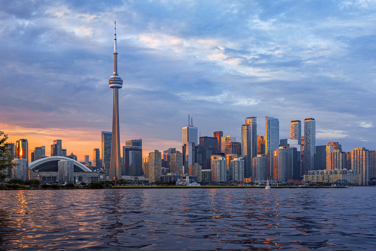 We are here in #Toronto and #PAS2024 has begun! With a packed and exciting schedule ahead of us, stay tuned for updates from #CHAM this weekend! @PASMeeting