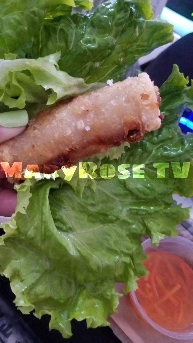 #springroll #eggroll #vietnamesefood #vietnamesespringroll #salad #lettuce #vieynameseeggroll