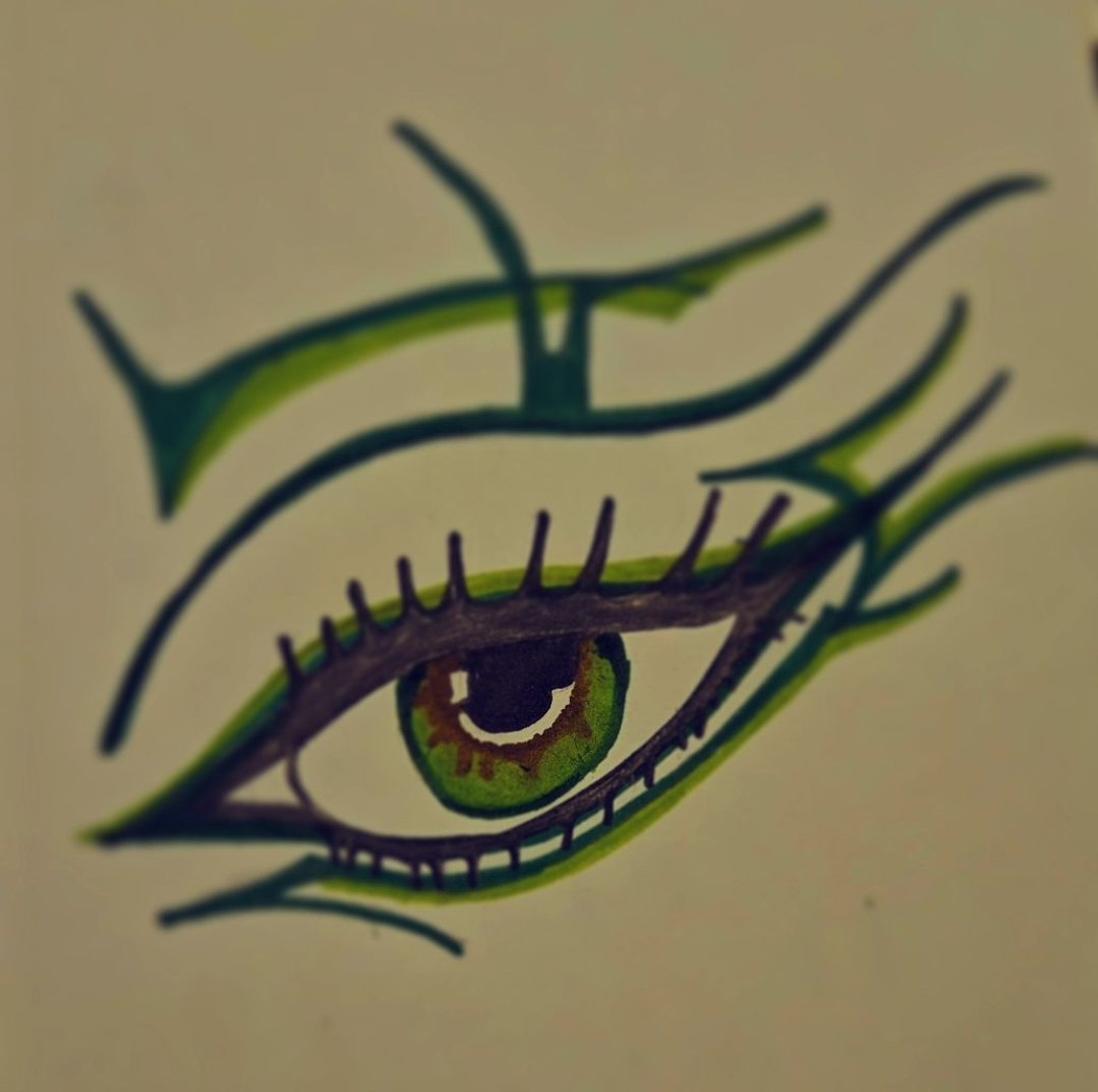 imooredesign's tweet image. run, run away, run away, baby before I put my spell on you

#goodvibes #greeneyes #dragonseye #makeup #sketchbook #colordrawing #green #burnomars  #runawaybaby